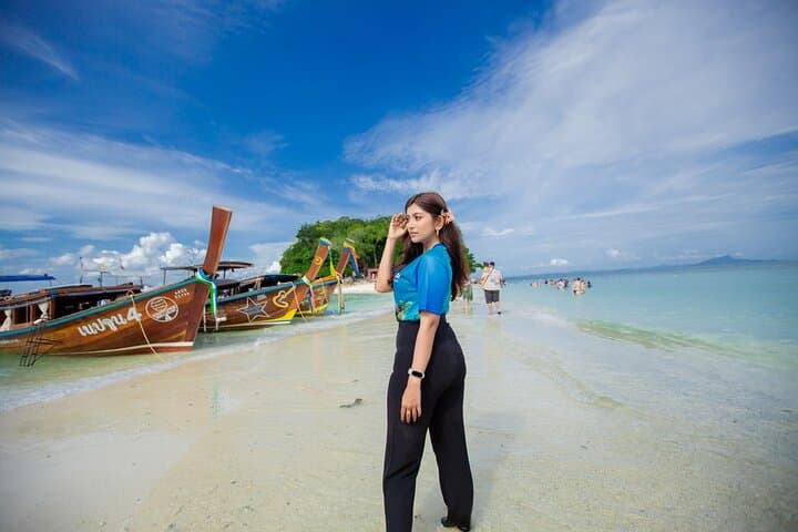 Krabi 9 Islands and Hong Island Speedboat Adventure: Full-Day Snorkel & Sandbar Tour photo 5