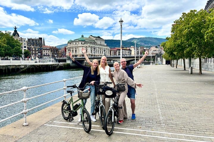 Bilbao Highlights: Half-Day E‑Bike Tour of the Guggenheim and Old Town photo 5