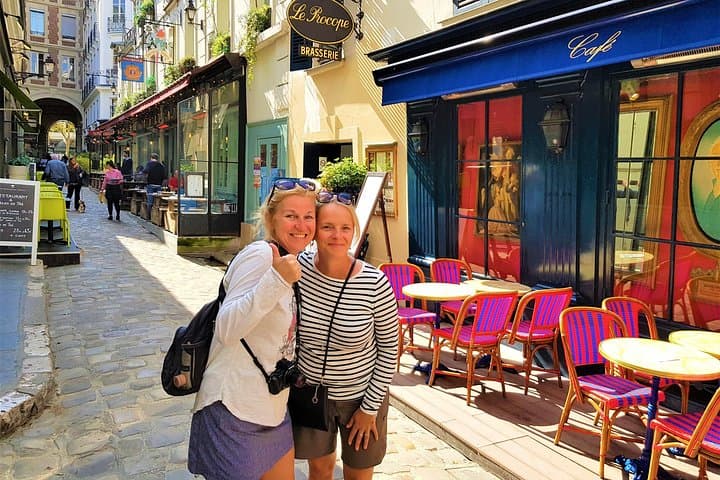 Latin Quarter Walking Tour: Hidden Nooks, Sorbonne & Luxembourg Gardens photo 1