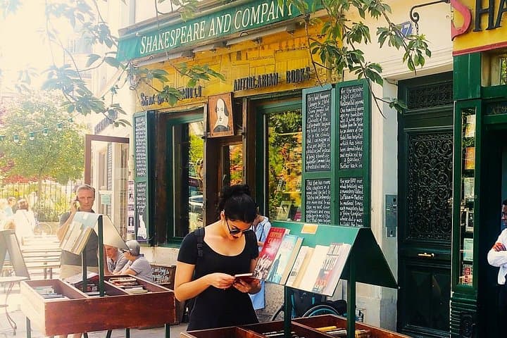 Latin Quarter Walking Tour: Hidden Nooks, Sorbonne & Luxembourg Gardens photo 2