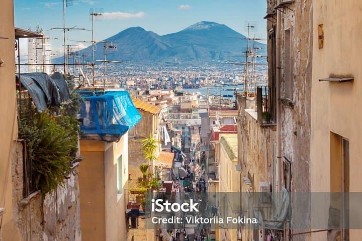 Skip-the-Line Vesuvius National Park Ticket — Hike to Mount Vesuvius Crater Rim photo 4