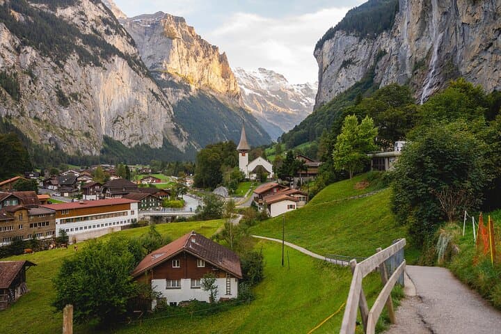 Bernese Oberland Day Tour: Interlaken, Lauterbrunnen & Isenfluh Small-Group Experience photo 4