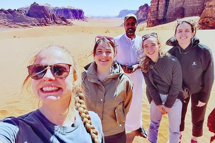 Jeep Tour in Wadi Rum — Red Dunes, Rock Bridges & Bedouin Stories photo 4