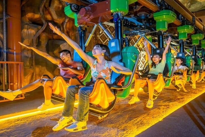Phu Quoc Safari and VinWonders: Full-Day Wildlife and Theme Park Adventure photo 5