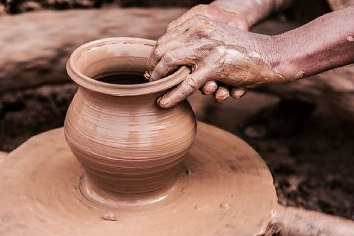 Yala Village Life Tuk-Tuk Tour: Pottery, Tea & Lakes near Tissamaharama