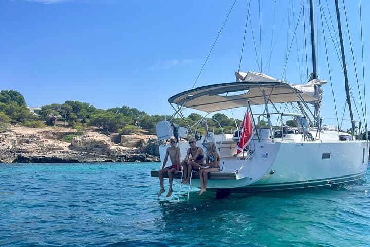 Sail Palma: Half-Day Mallorca Sailing Tour with Tapas, Snorkel & Paddleboard