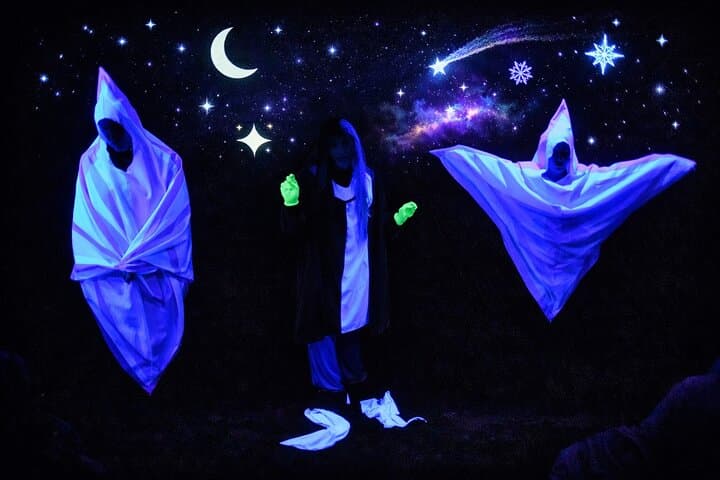 Prague Underground Black Light Theatre — HILT Interactive Show photo 5