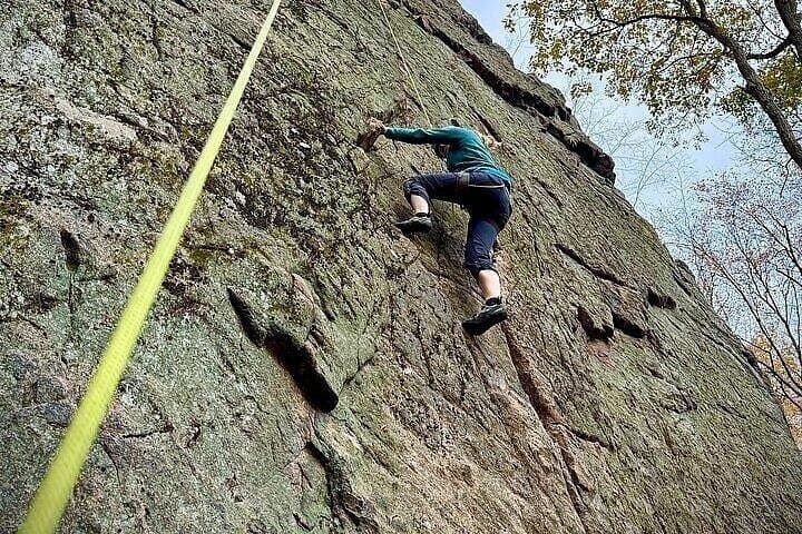 Intermediate Rock Climbing Course in Pipersville, PA — Advance Outdoor Skills photo 5