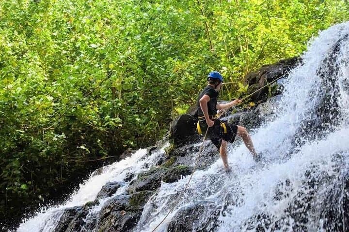 Waterfall Rappelling in Delaware Water Gap: Guided Poconos Descent photo 2