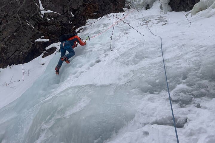Ice Climbing in Catskill Park: Guided Platte Clove Winter Climbs photo 4