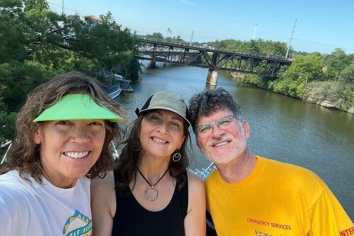 Wisconsin Dells Scavenger Hunt: Self-Guided Walking Adventure Through Kilbourn’s Riverfront photo 4