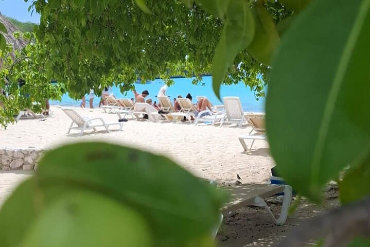 Private Curaçao Beach-Hopping Tour from Willemstad with Lunch photo 5
