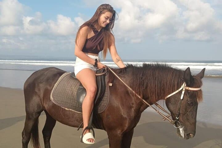 Sunset Horseback Riding in Seminyak Bali: Beach Ride with Free Pickup photo 4