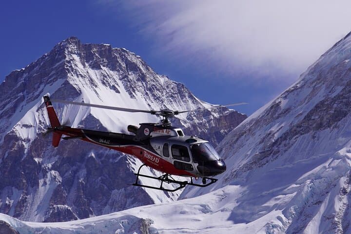 Everest Base Camp Helicopter Tour from Kathmandu — Panoramic Flight to EBC photo 2