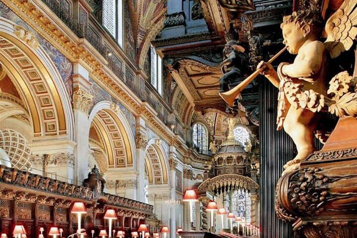 Explore St Paul's Cathedral: Entry, Dome Views & City Walk in London