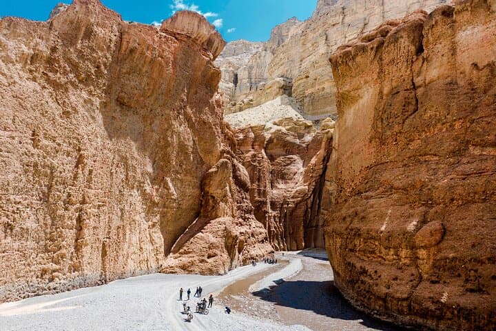 Upper Mustang Tiji Festival & Poon Hill Jeep Tour — 15-Day Annapurna to Lo Manthang Adventure