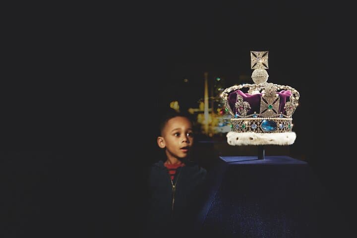 First Light at the Tower: Beefeater Opening Ceremony & Early Access photo 5