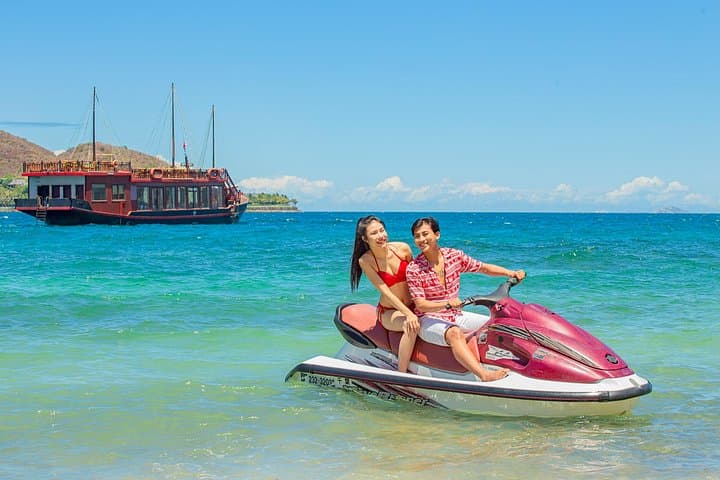 Discover Nha Trang Bay: Luxury Day Cruise with Snorkeling, Kayak & Lunch photo 1