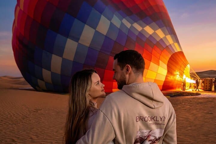 Sunrise Hot Air Balloon Over Dubai Desert — Noble Life Experience photo 2
