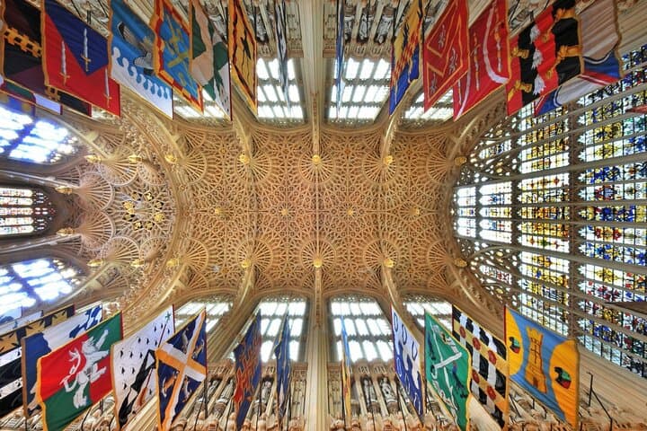 Westminster Abbey Entry & Big Ben Guided Walk — Thames Views and Royal History photo 5