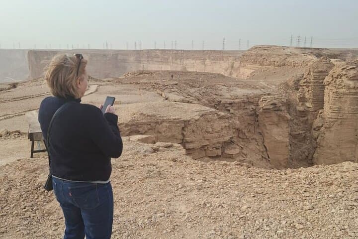 Edge of the World Sunset Hike via Manjour Trail (Riyadh) photo 3