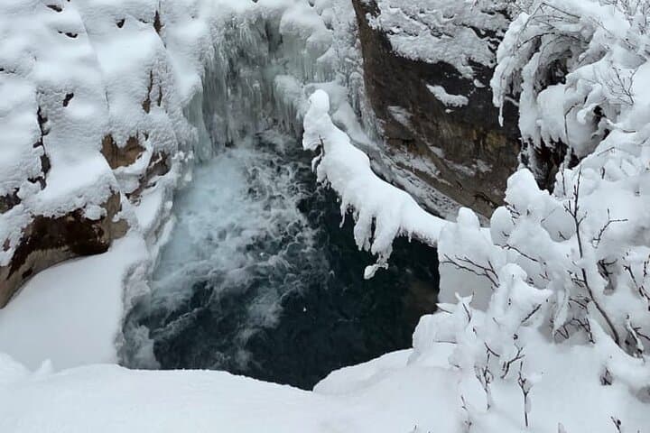 Lake Louise, Marble Canyon & Banff Day Tour from Canmore photo 2