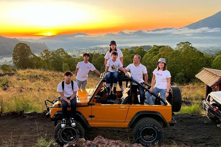 Mount Batur Sunrise Jeep Tour: 4WD Sunrise Viewpoint & Coffee Plantation photo 3