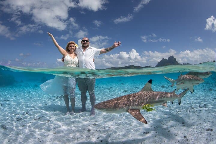 Bora Bora Private Full-Day Aquatic Photo Tour & Resort Photoshoot photo 2