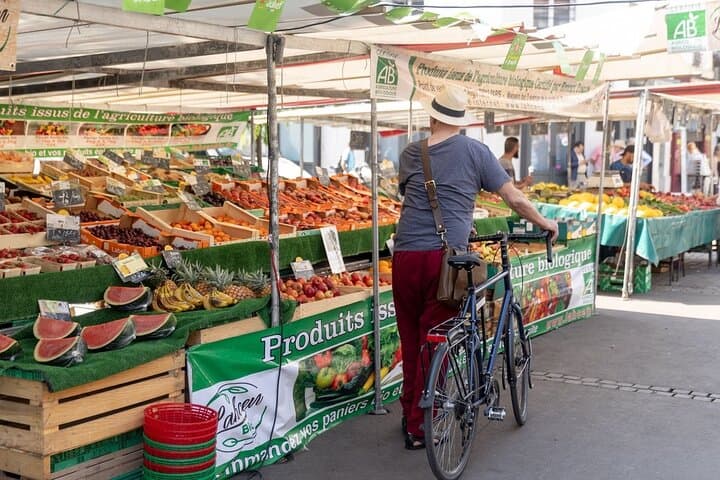Paris Sidecar Tour: Explore Unseen Neighborhoods by Vintage Sidecar photo 3