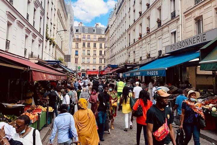 Paris Sidecar Tour: Explore Unseen Neighborhoods by Vintage Sidecar photo 5