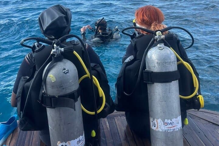 PADI Open Water Scuba Course in Hurghada — 3-Day Red Sea Certification photo 5