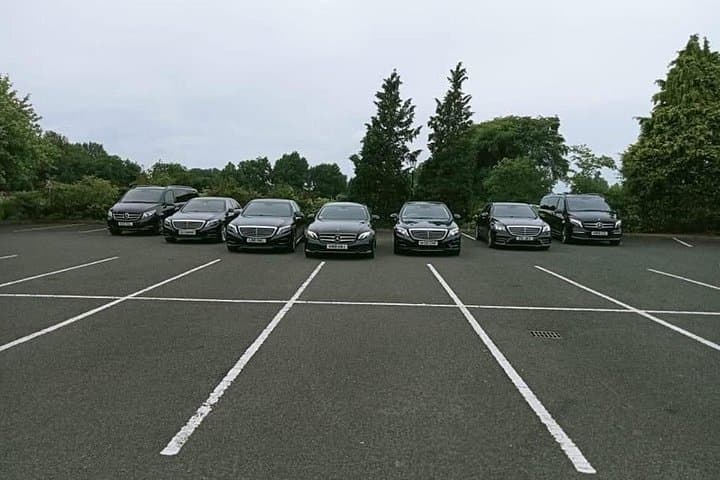 Belfast to Dublin Private Airport Transfer — Door-to-Door Chauffeur Service photo 3