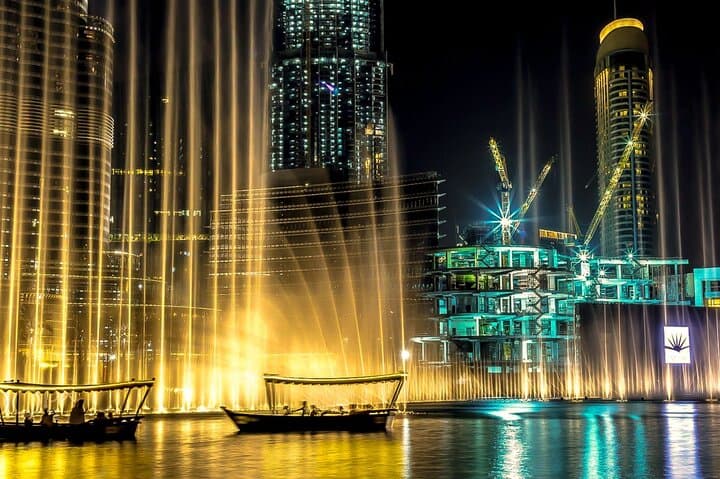 Front-Row at the Dubai Fountain: Traditional Abra Lake Ride photo 5