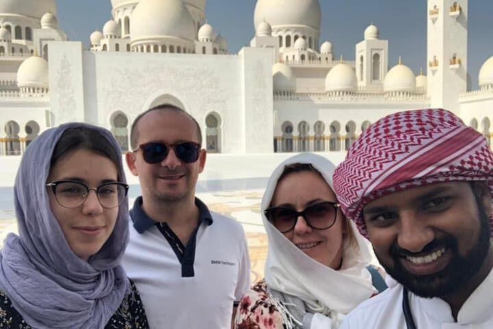 Abu Dhabi Sightseeing: Grand Mosque, Old Souk & Heritage Day Tour photo 5