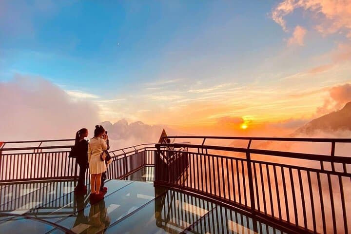 Sapa Glass Bridge & Silver Waterfall Half-Day: O Quy Ho Pass Panoramic Experience photo 4
