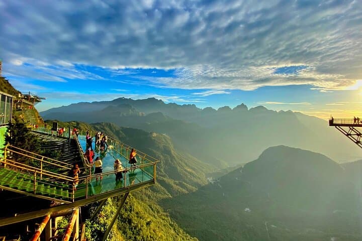 Sapa Glass Bridge & Silver Waterfall Half-Day: O Quy Ho Pass Panoramic Experience photo 5