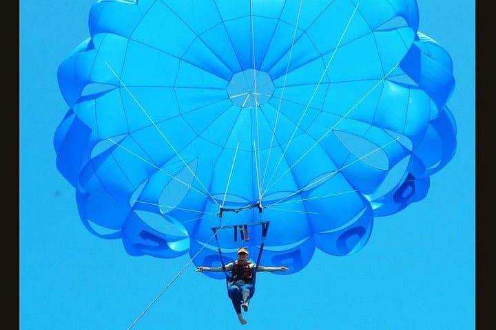 Private Speedboat to Dolphin House with Parasailing in Hurghada — Red Sea Day Trip photo 3
