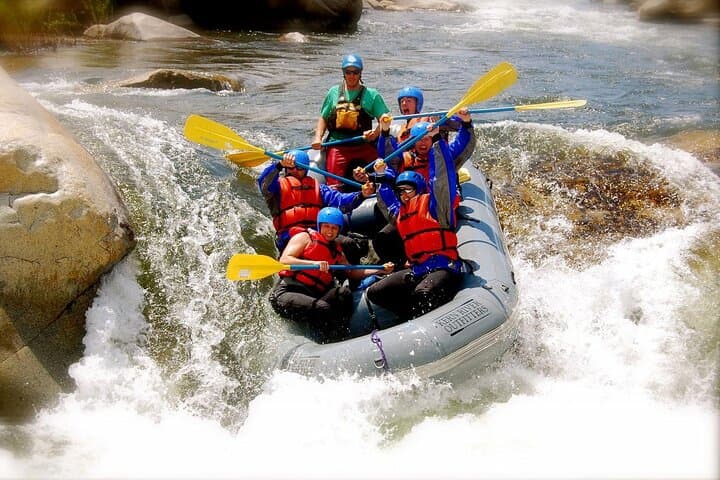 Kitulgala White-Water Rafting from Kandy with Private Transfer to Nuwara Eliya