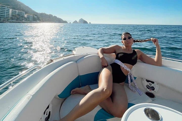Private 4-Hour Snorkeling & Beach Tour in Puerto Vallarta — Los Arcos to Playa Colomitos photo 3