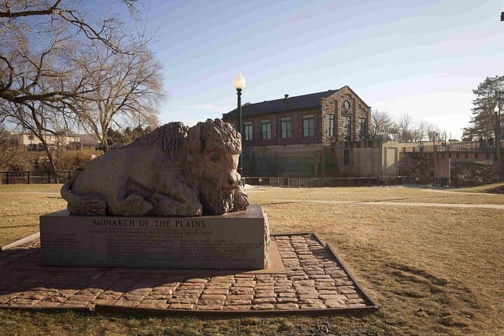 Stroll Sioux Falls: 2.8-Mile Historic Walking Tour of Falls Park & Downtown photo 2