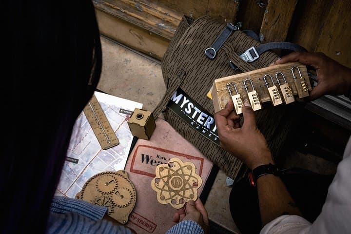Paris Mystery Walking Game: Marie Curie's Secret Weapon Treasure Hunt photo 4
