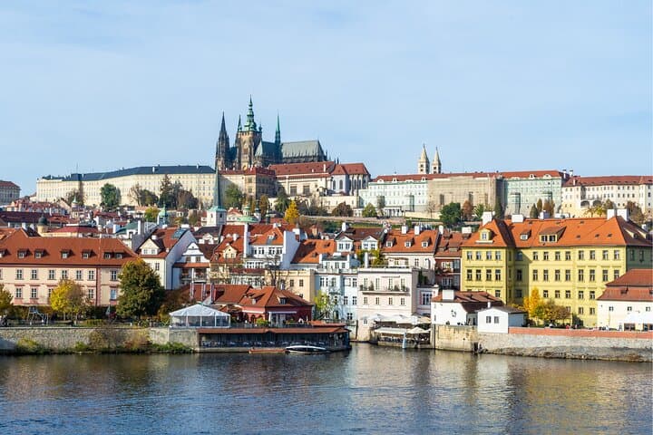 Prague Essential Travel Guide: Local Tips, Itineraries & Where to Eat photo 3