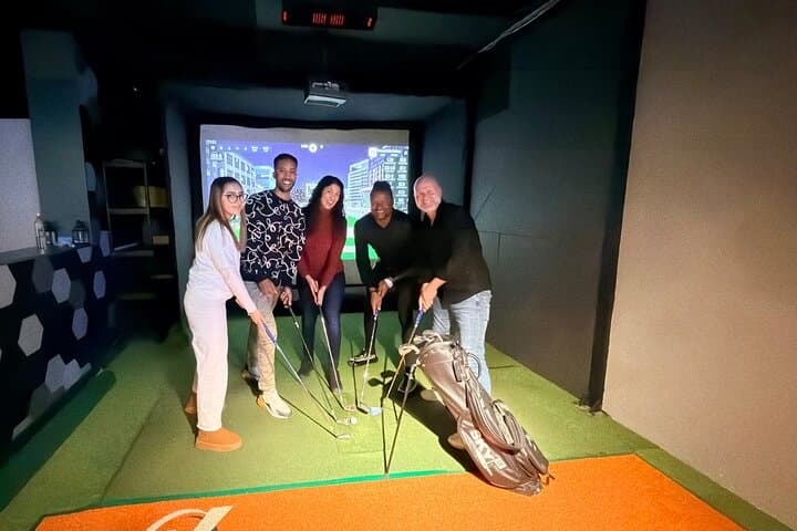 Bogotá Rooftop Golf and Sekushi Sky Sushi Experience