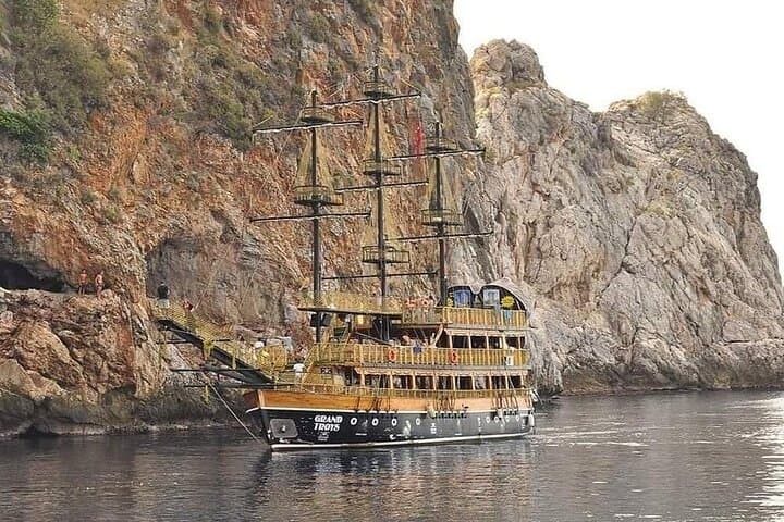 Alanya Pirate Boat Cruise: Full-Day Caves, Swim Stops & Hotel Transfer photo 3