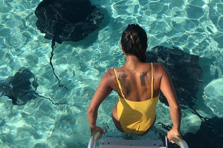 Private Stingray City & Starfish Point Charter — Grand Cayman Exclusive Experience photo 5