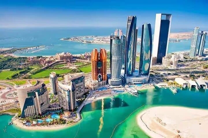 Abu Dhabi City Tour: Sheikh Zayed Mosque, Emirates Palace & Corniche Highlights photo 3