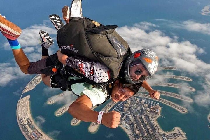 Dubai Skydive: Tandem Jump Over The Palm & Desert with Photos and Video photo 3