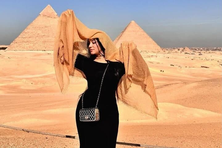 Private Pyramids of Giza Tour: Camel Ride, Lunch & Sphinx Visit photo 3