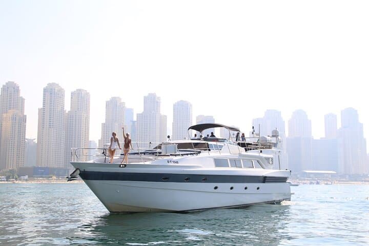 Dubai Marina Shared Luxury Yacht Cruise: Palm, Burj Al Arab & Bluewaters photo 2