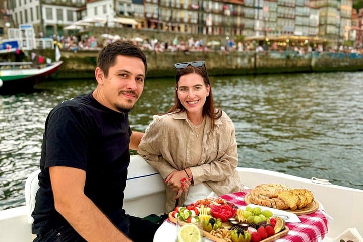 Private Porto Boat Tour: Six Bridges, Douro River Mouth & Wine Tasting photo 3
